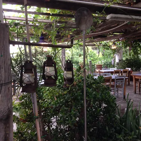 Bed & Breakfast La Lampara 2*