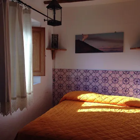 Bed & Breakfast La Lampara 2*